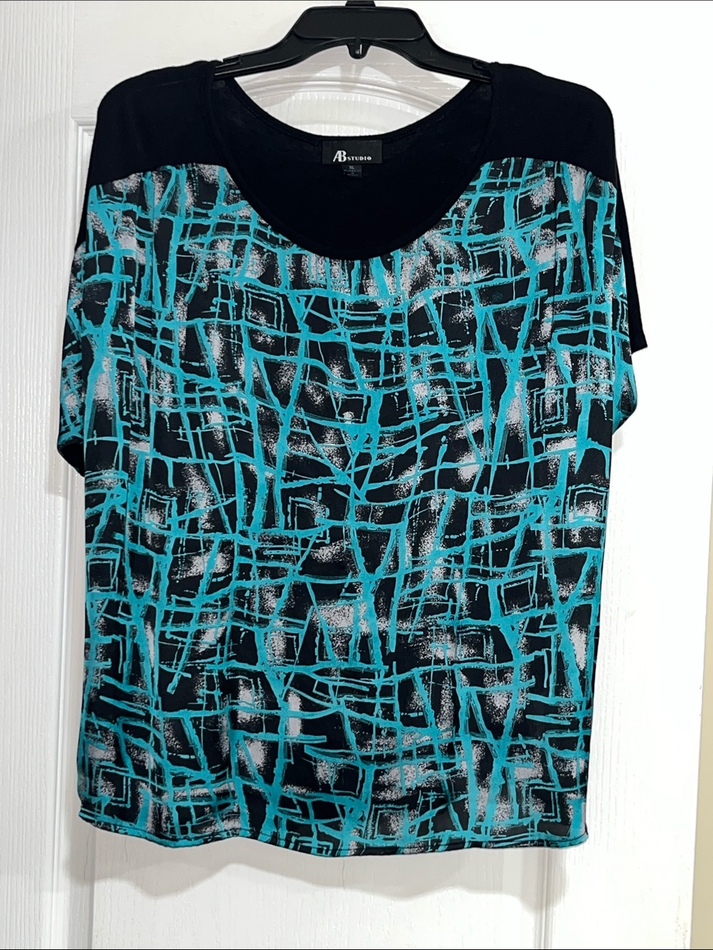 AB Studio Black & Teal Abstract Grid Short Sleeve Top
